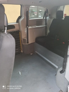 Dodge Grand Caravan 3.6 przystosowany do przewozu osoby niepełnosprawnej na wózku