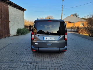 Ford Tourneo Connect 2.0 EcoBlue 122 KM M6 FWD Titanium Grand Tourneo