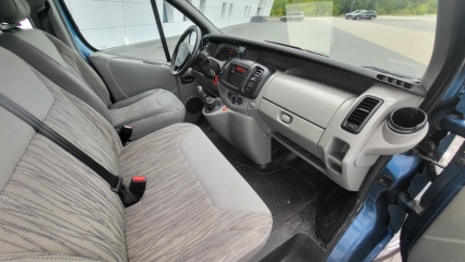 Nissna Primastar z windą