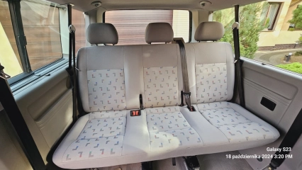 Volkswagen VW T5 Winda dla niepełnosprawnych - Przewóz osoby na wózku - Auto dla inwalidy - Samochód dla niepełnosprawnych - Poznań