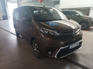 Toyota Proace Verso 2.0 D4-D Long Family