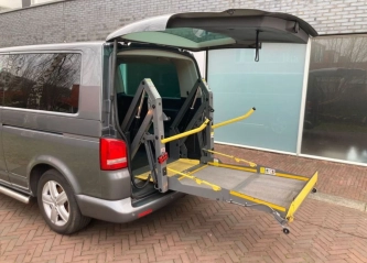 VW CARAVELLA
