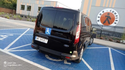 Ford Transit Connect dla inwalidy