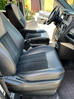 Dodge Grand Caravan przystosowany do przewozu osób niepełnosprawych