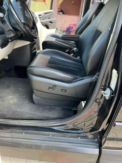 Dodge Grand Caravan przystosowany do przewozu osób niepełnosprawych