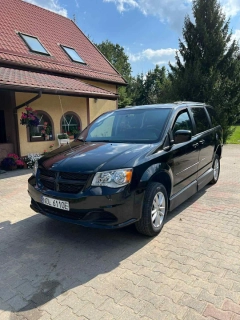 Dodge Grand Caravan przystosowany do przewozu osób niepełnosprawych