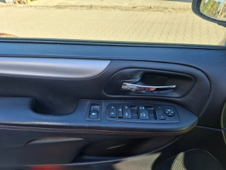 DODGE GRAND CAVARAN