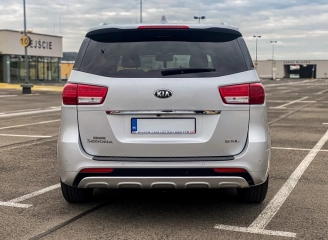 KIA CArnival/ najbogatsza wersja LIMITED/ automat/ winda dla niepełnosprawnych/ szyberdach