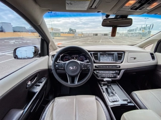 KIA CArnival/ najbogatsza wersja LIMITED/ automat/ winda dla niepełnosprawnych/ szyberdach