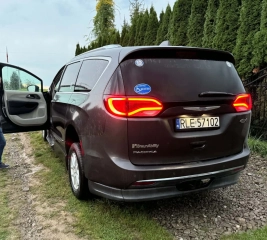 CHRYSLER PACIFICA