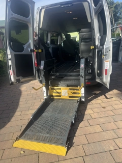 Ford Transit Custom-Do przewozu osób niepełnosprawnych