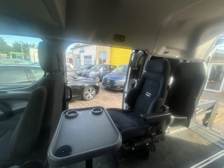 Ford Transit Custom-Do przewozu osób niepełnosprawnych